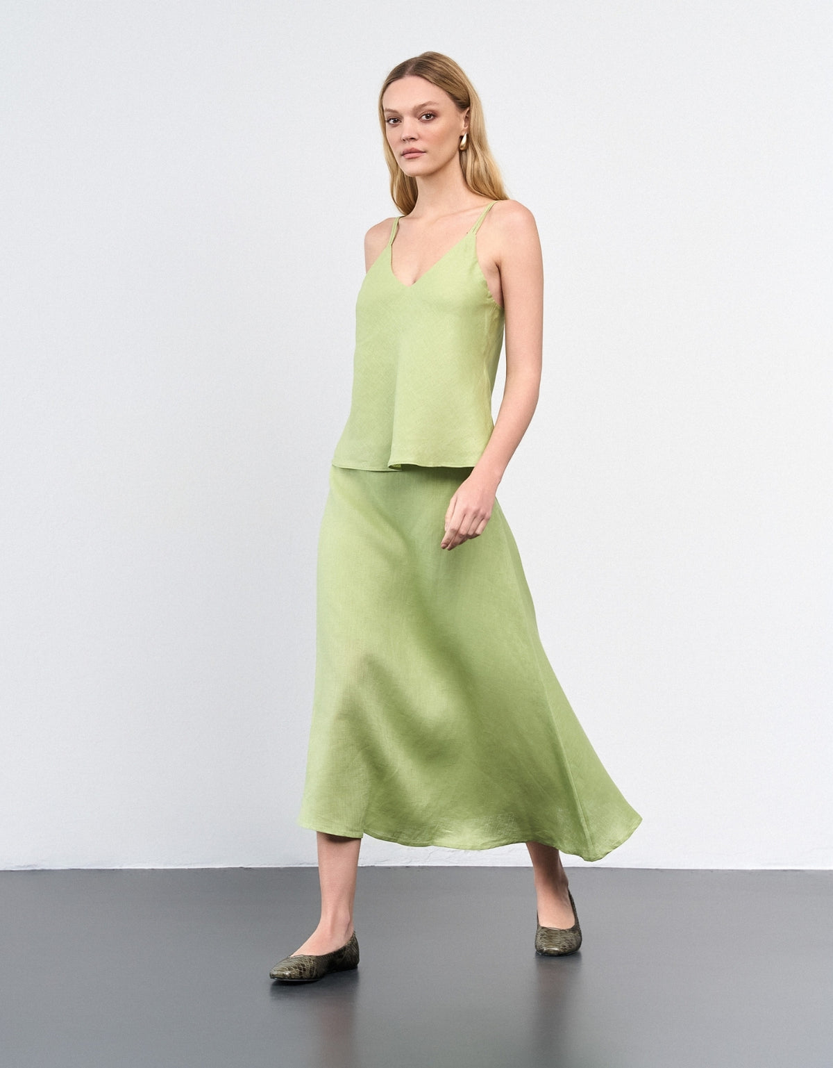 REGATA ANNA MADRE REINA LINHO VERDE SHADOW