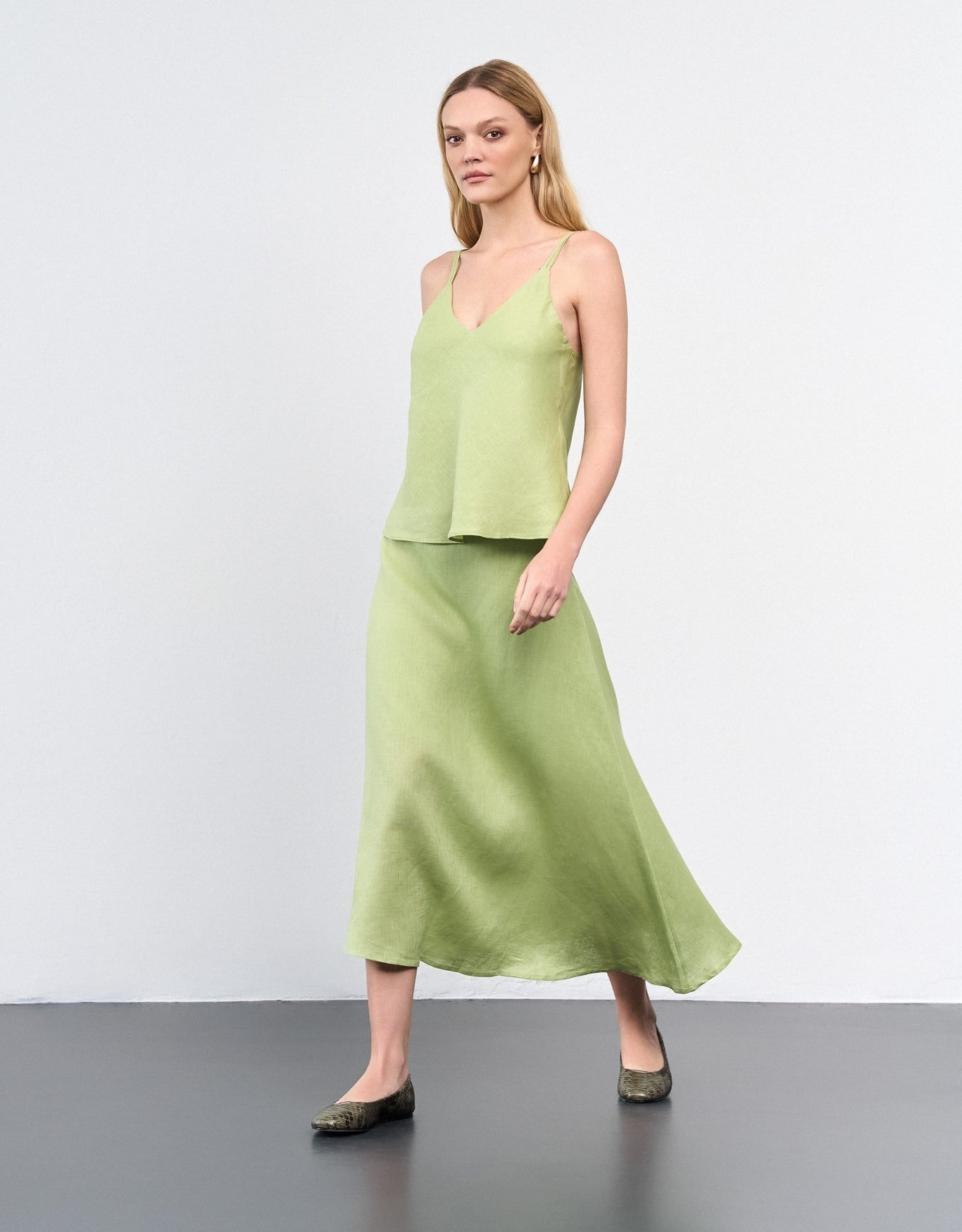 REGATA ANNA MADRE REINA LINHO VERDE SHADOW