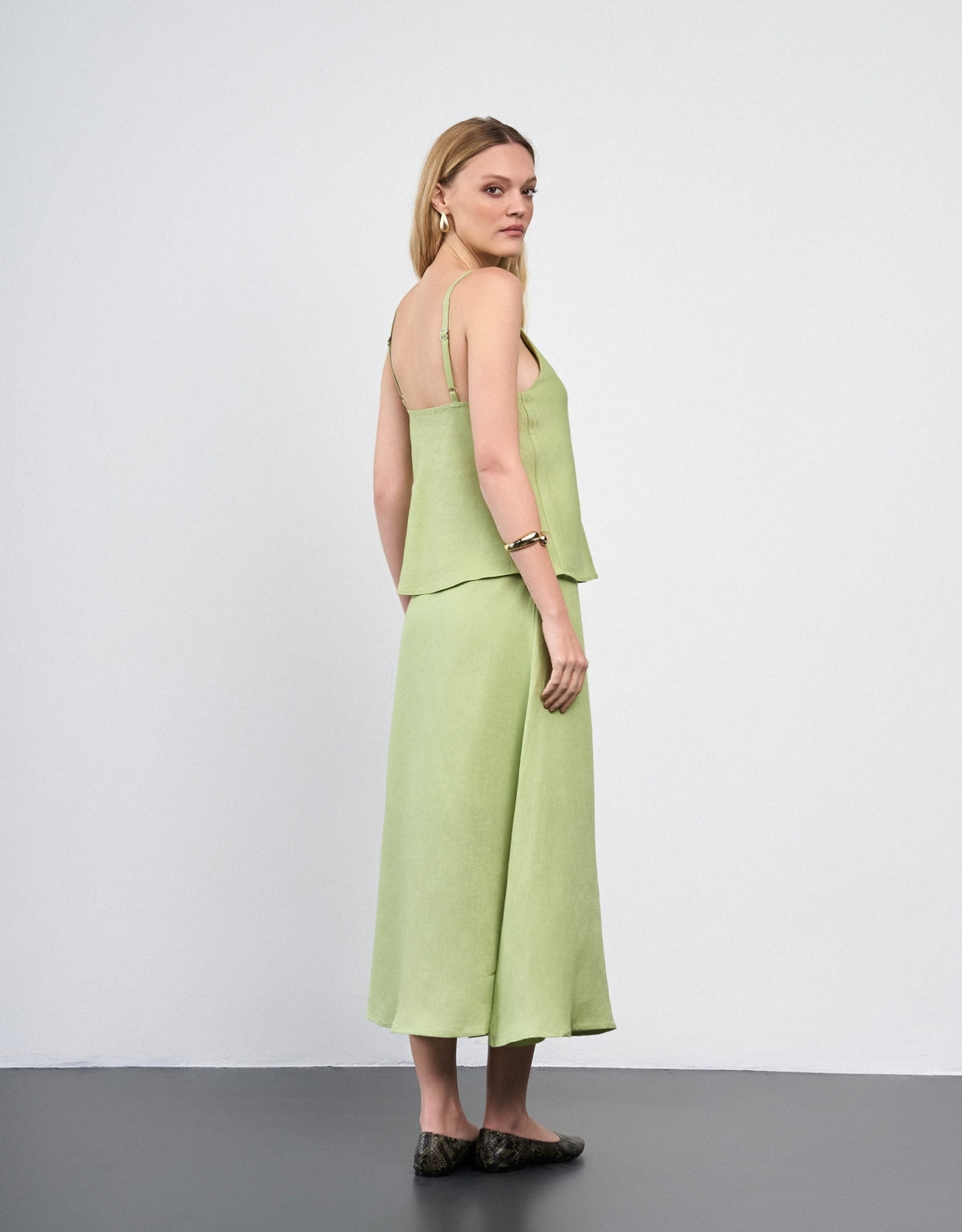 REGATA ANNA MADRE REINA LINHO VERDE SHADOW