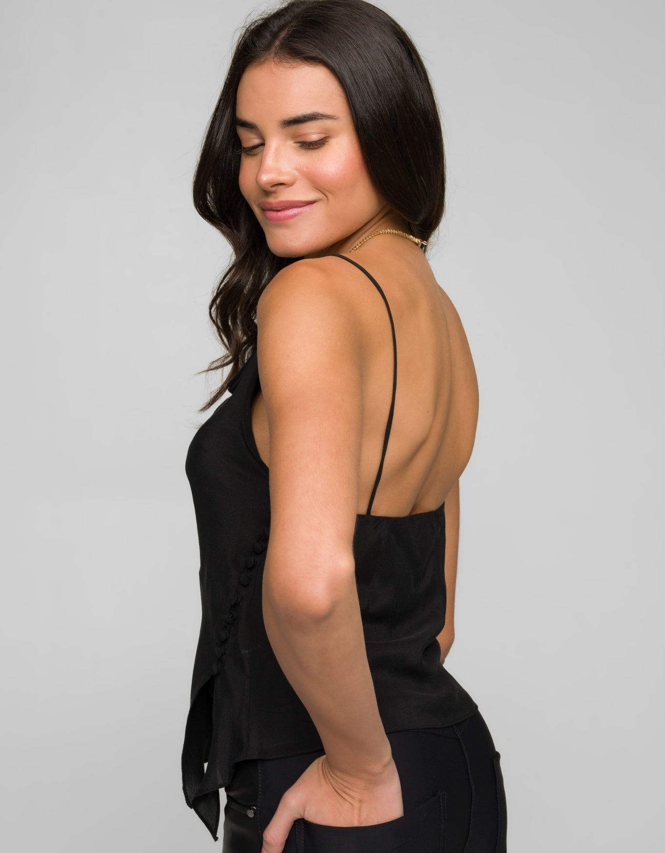 REGATA MEGAN MADRE REINA SEDA PRETA