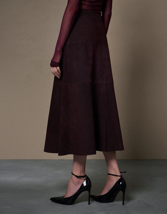 SAIA BOTÕES MADRE REINA COURO CHAMOIS BERINGELA CHAMOIS