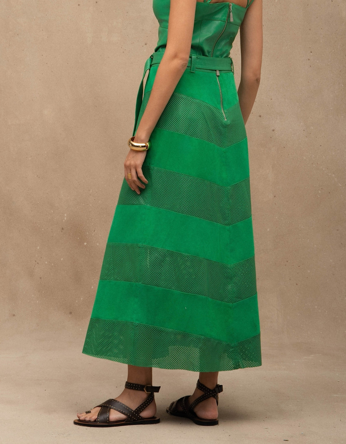 SAIA BRUNA MADRE REINA COURO VERDE ESMERALDA