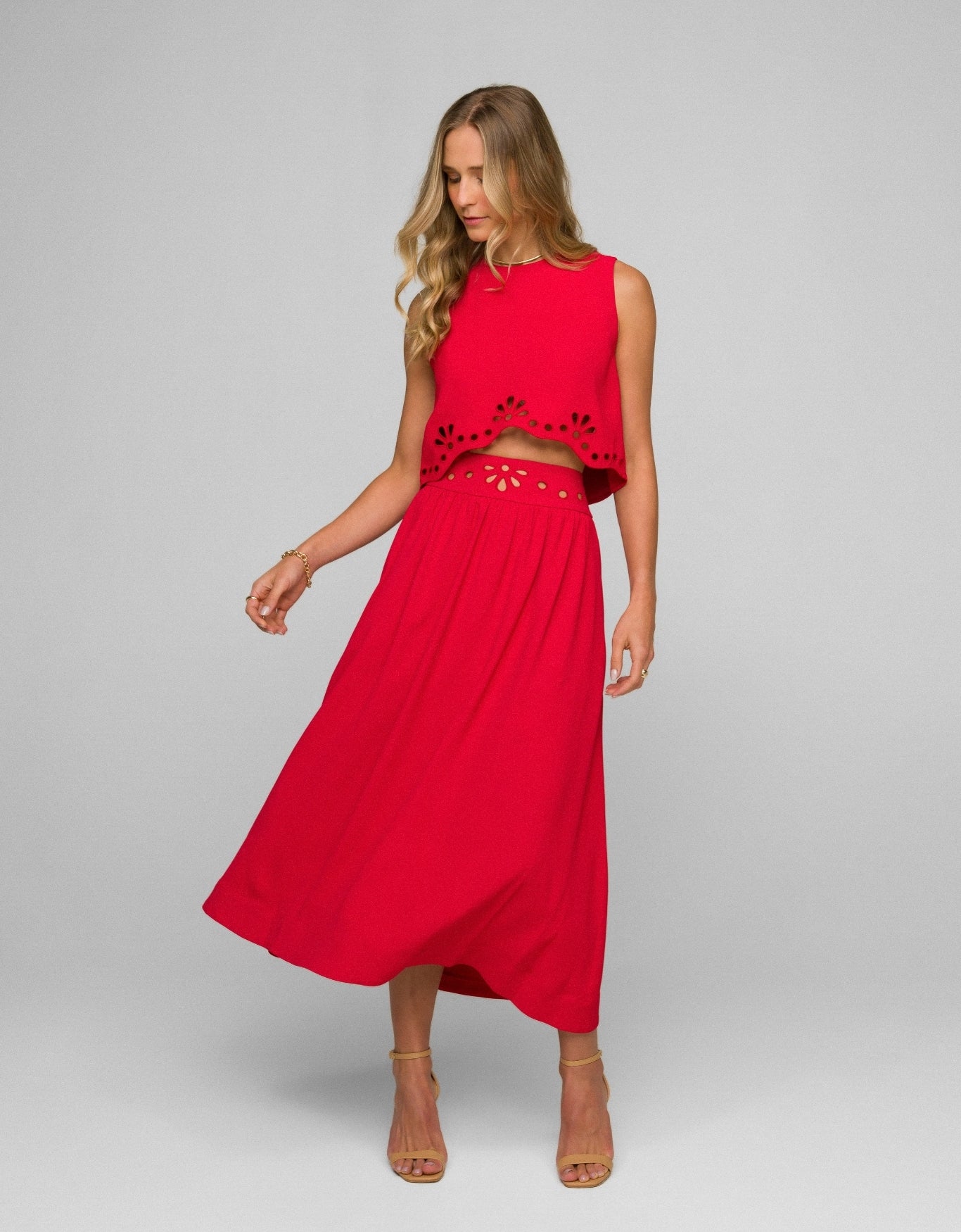 SAIA CLARISSA MADRE REINA CREPE PATOU VERMELHO CHERRY