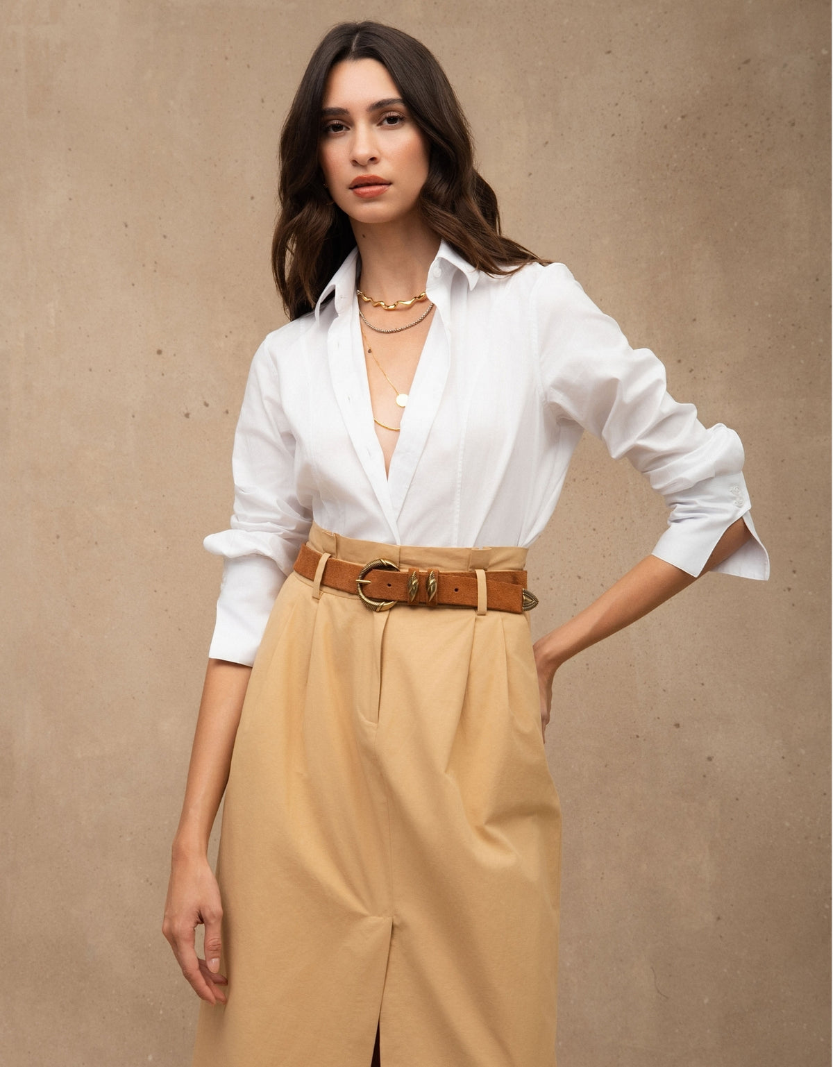 SAIA CLÉO MADRE REINA ALFAIATARIA AREIA