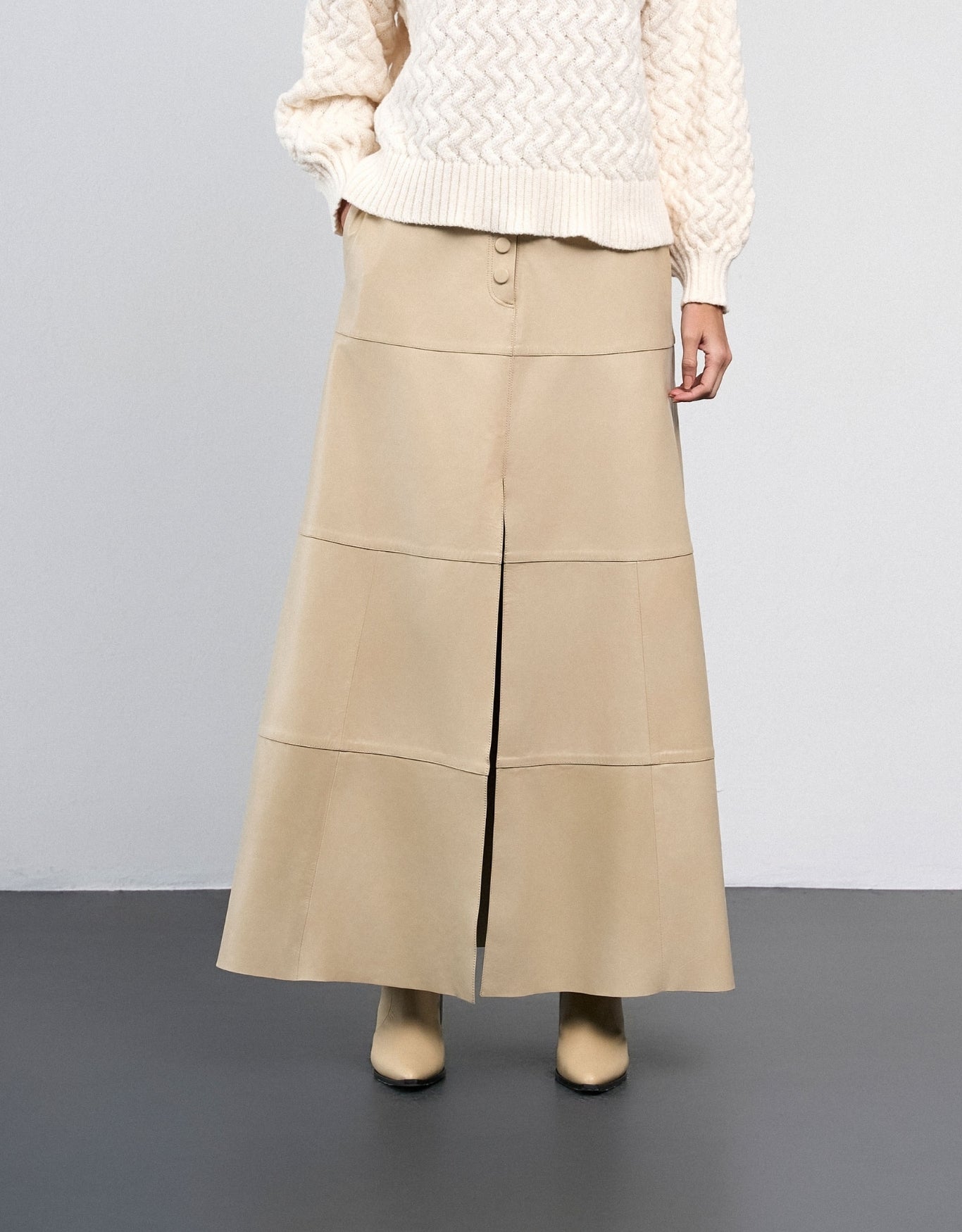 SAIA ELISA NADRE REINA COURO DESERT