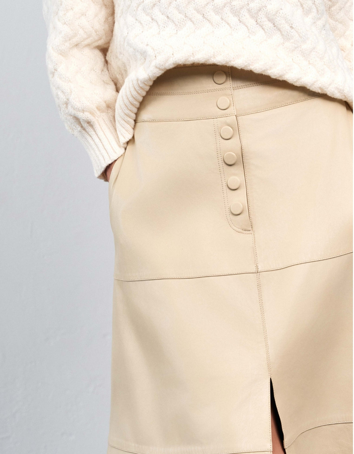 SAIA ELISA NADRE REINA COURO DESERT