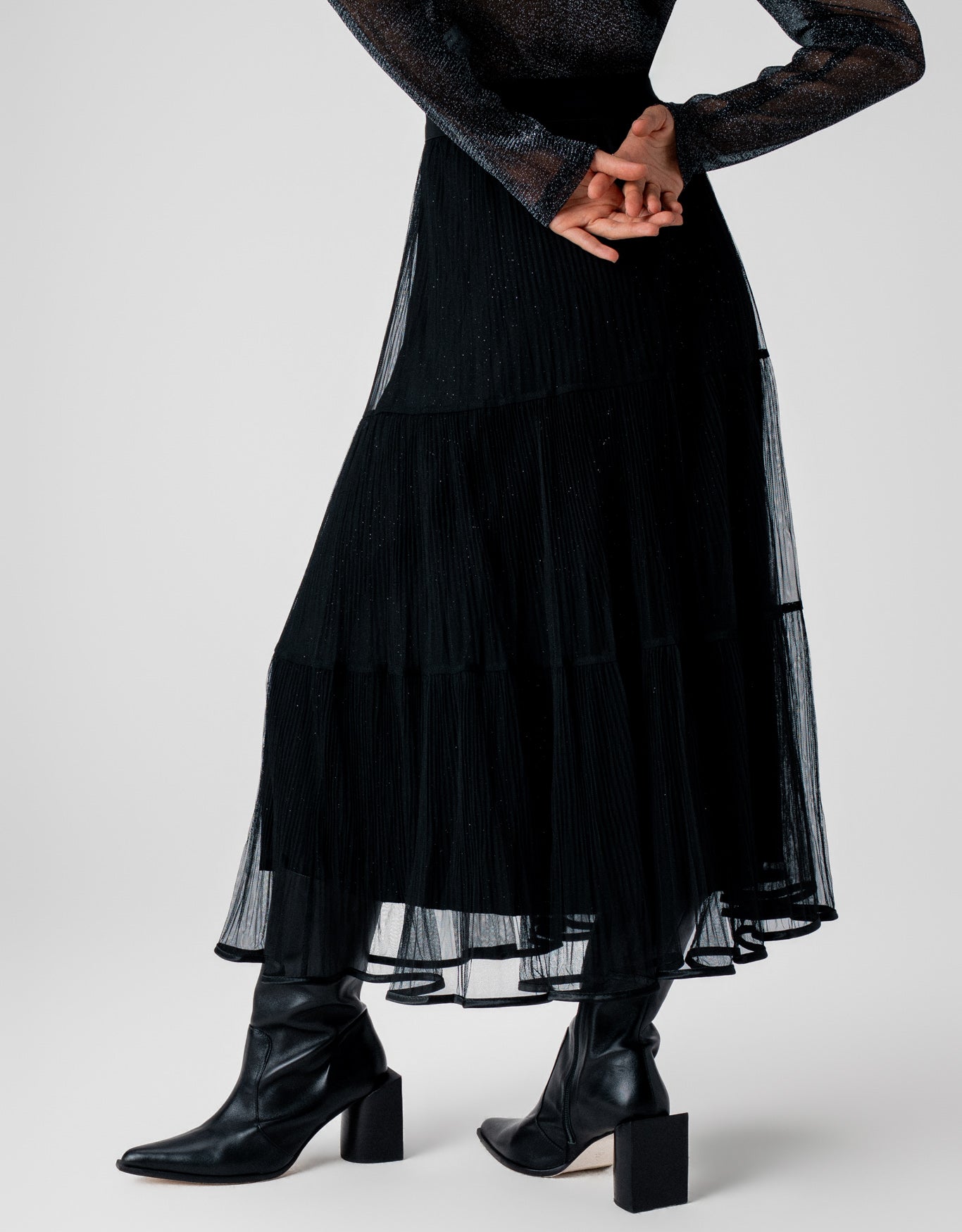 SAIA LAURA MADRE REINA PRETO