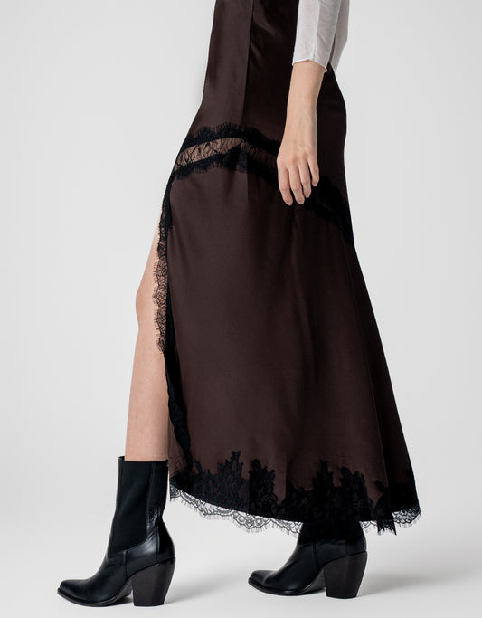 SAIA LIZIE MADRE REINA CHOCOLATE