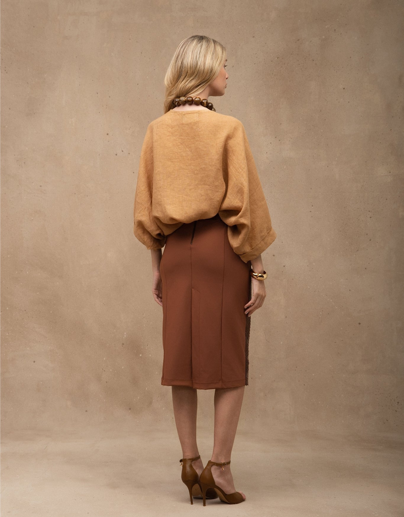 SAIA MADRE REINA PYTHON COM MALHA CARAMELO