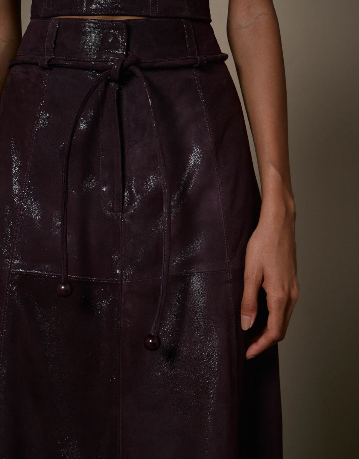 SAIA MALU MADRE REINA COURO CHAMOIS BERINGELA