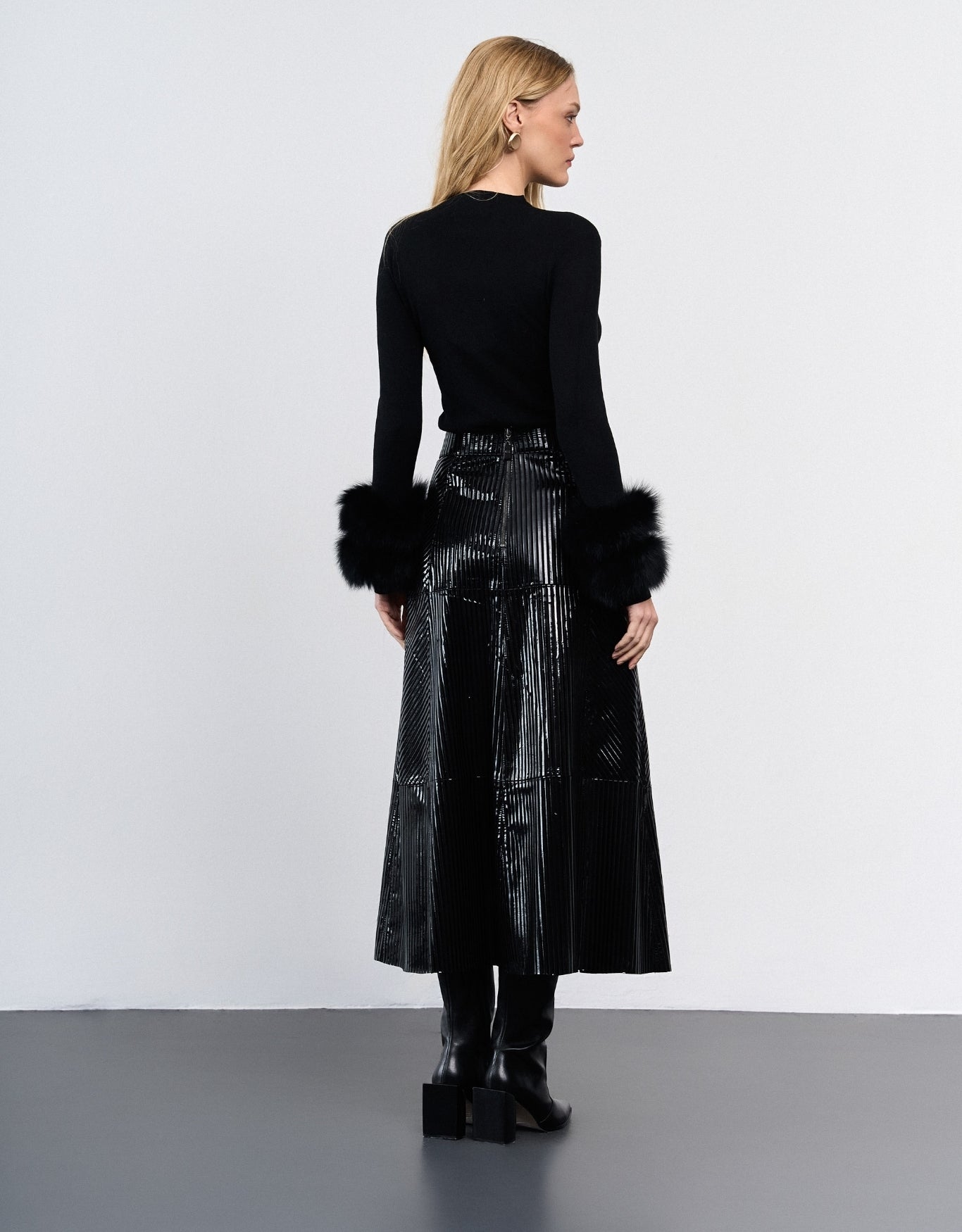 SAIA CHARLOTE MADRE REINA CHAMOIS PRETO