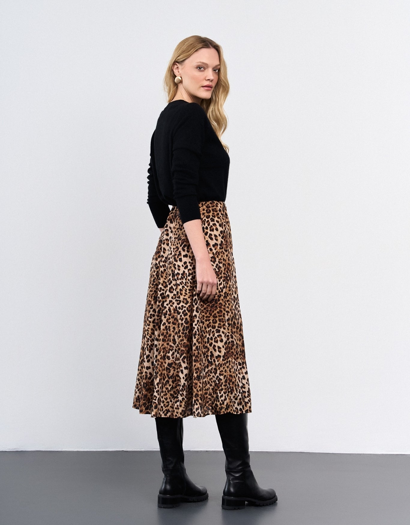 SAIA MIDI MADRE REINA SEDA ANIMAL PRINT