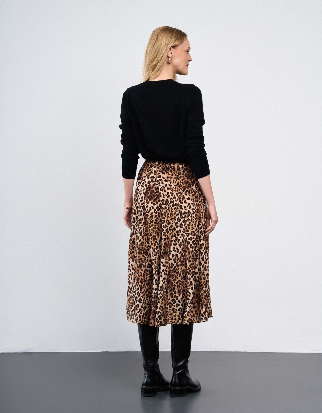 SAIA MIDI MADRE REINA SEDA ANIMAL PRINT