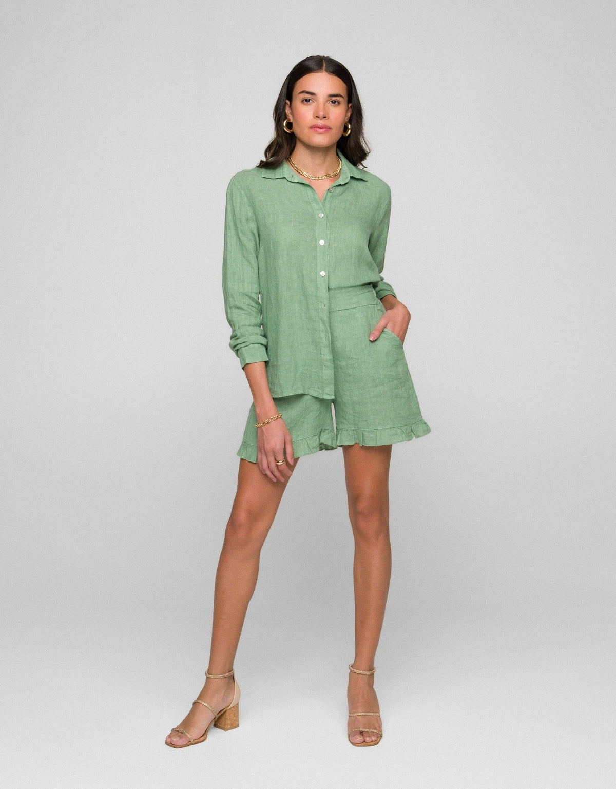 SHORT MILLA MADRE REINA LINHO VERDE MENTA