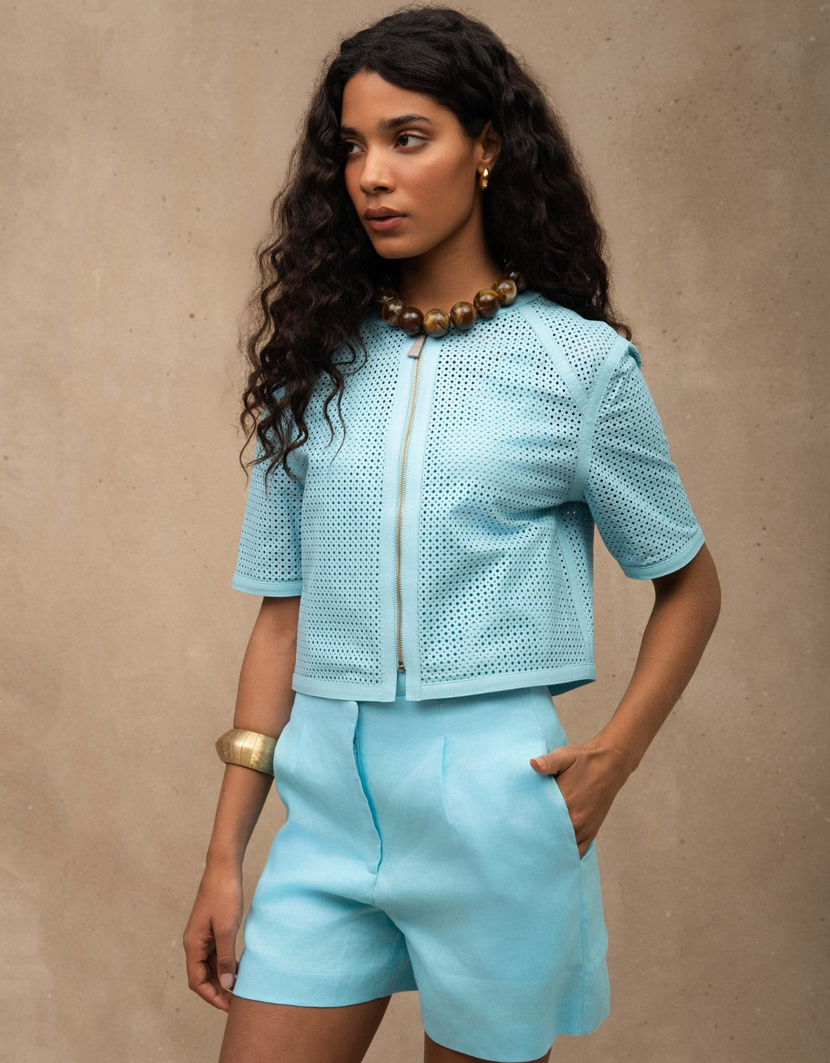 SHORT ISIS MADRE REINA LINHO AZUL TURQUESA