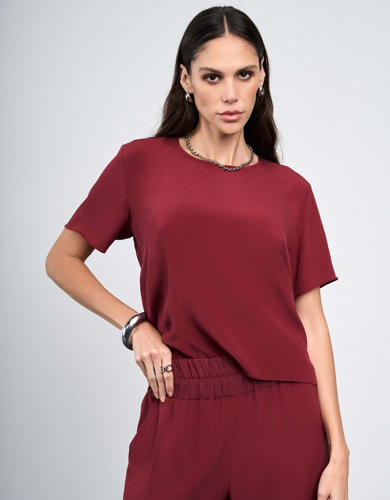 T-SHIRT CLASSIC MADRE REINA SEDA PINOT