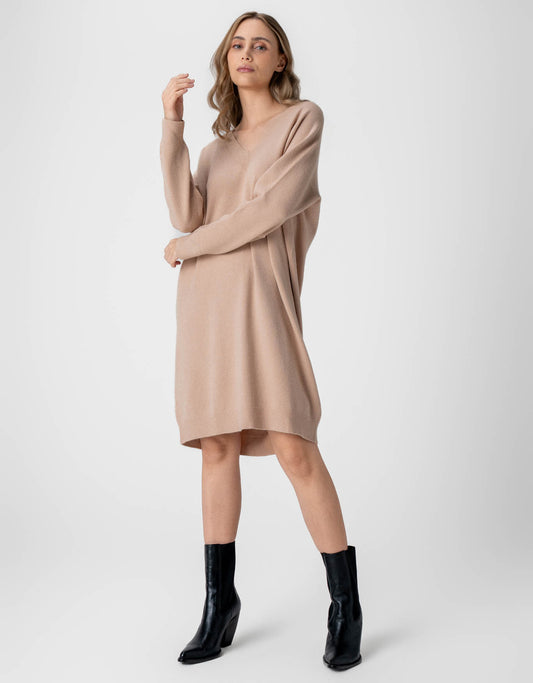 VESTIDO ADELE MADRE REINA BEGE ESCURO