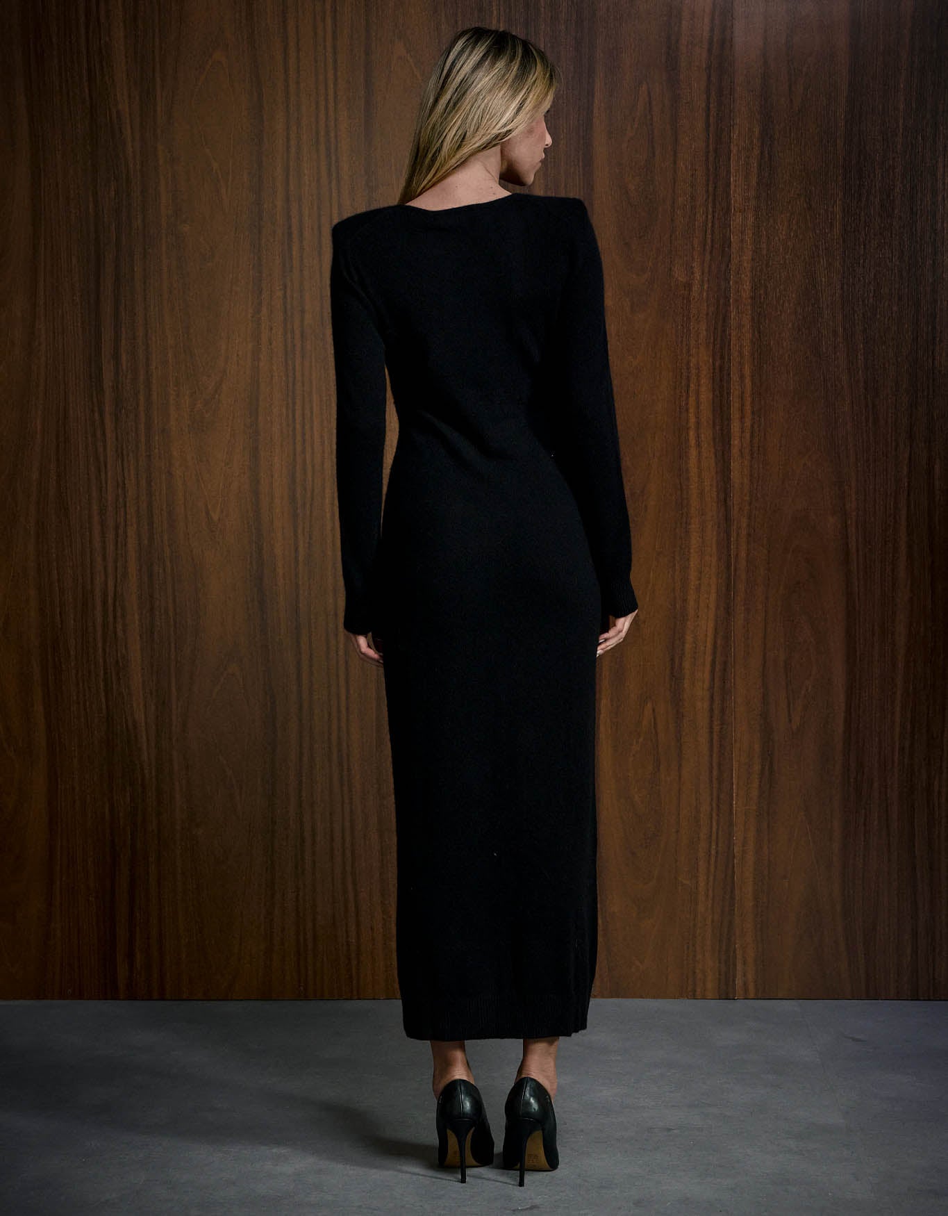 VESTIDO MEL MADRE REINA CASHMERE PRETO