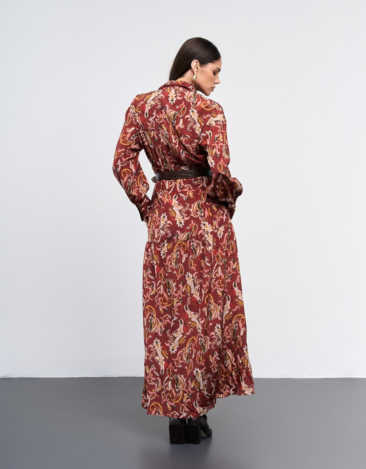 VESTIDO MELINA MADRE REINA SEDA PAISLEY