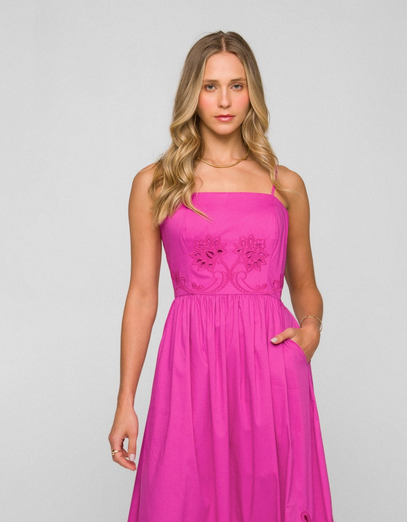 VESTIDO TRINA MADRE REINA PINK PITAYA