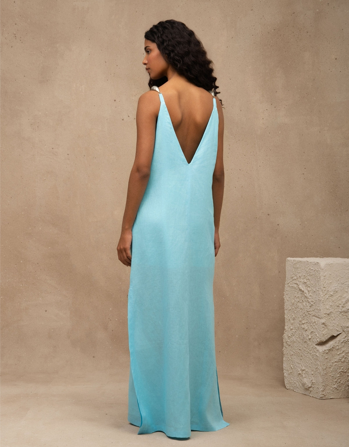 VESTIDO VERÔNICA MADRE REINA LINHO AZUL TURQUESA