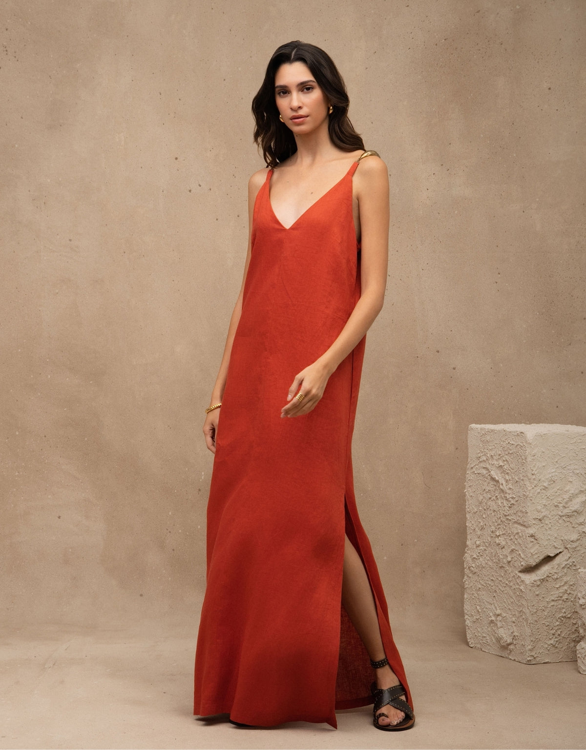 VESTIDO VERÔNICA MADRE REINA LINHO LARANJA PAPRIKA