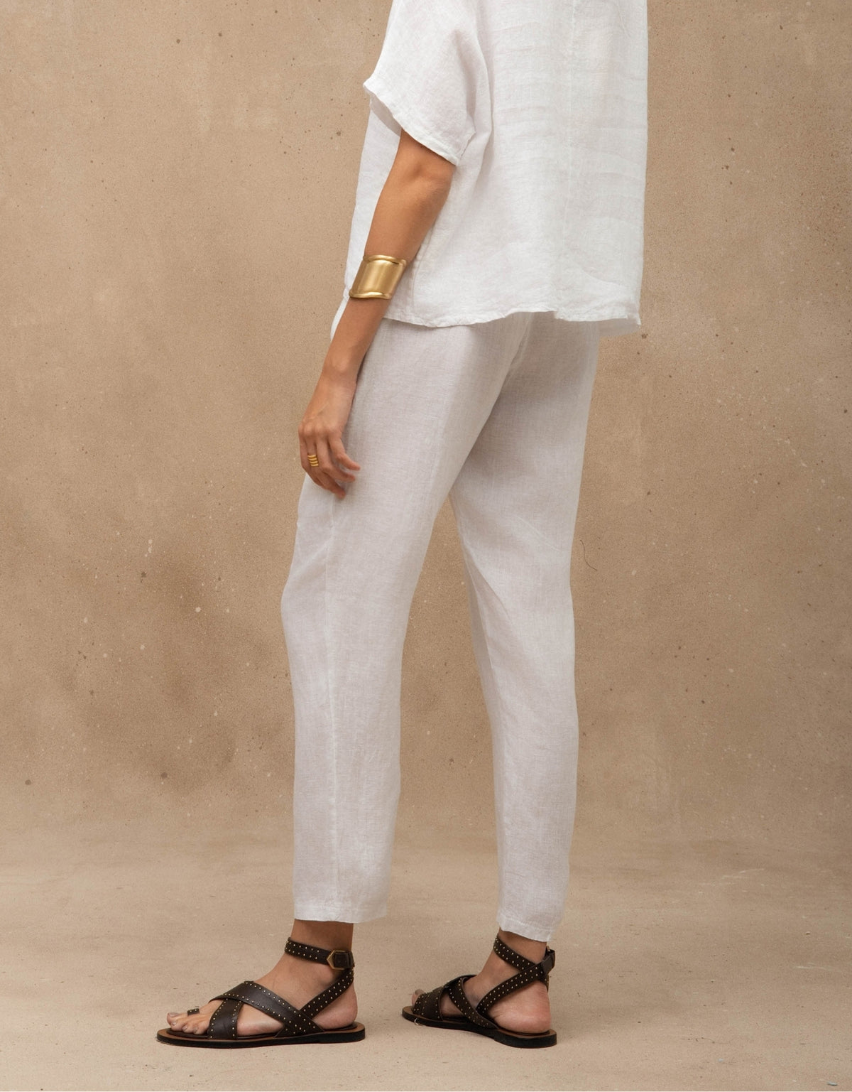 CALÇA EDUARDA MADRE REINA LINHO BRANCO