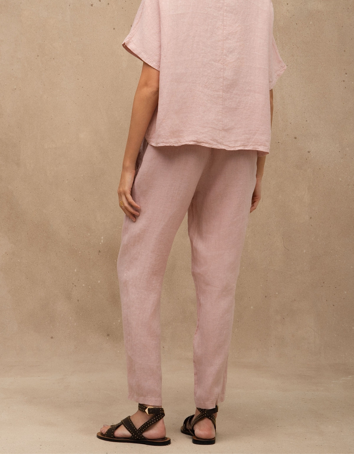 CALÇA EDUARDA MADRE REINA LINHO ROSA PÓ