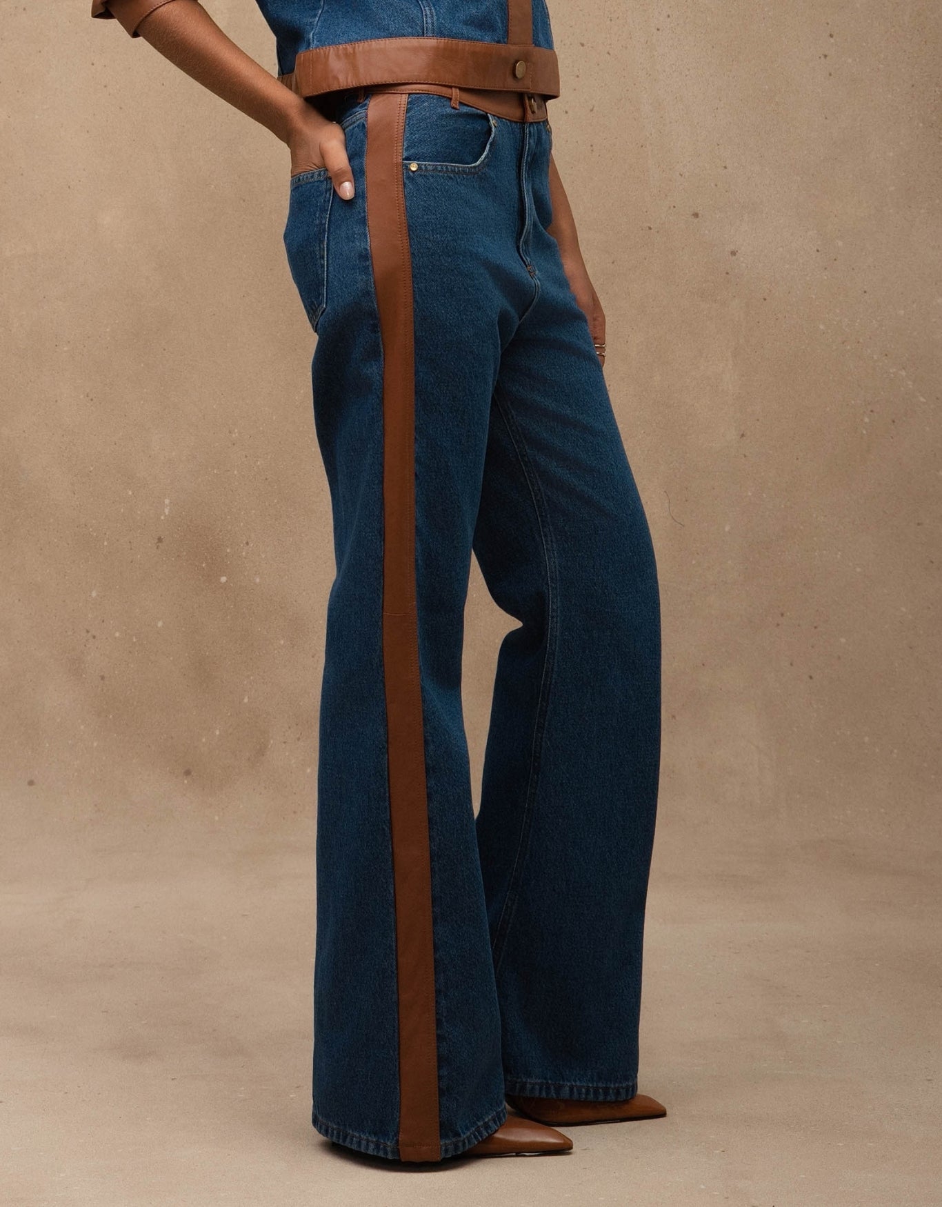 CALÇA LETTY MADRE REINA BLUE JEANS