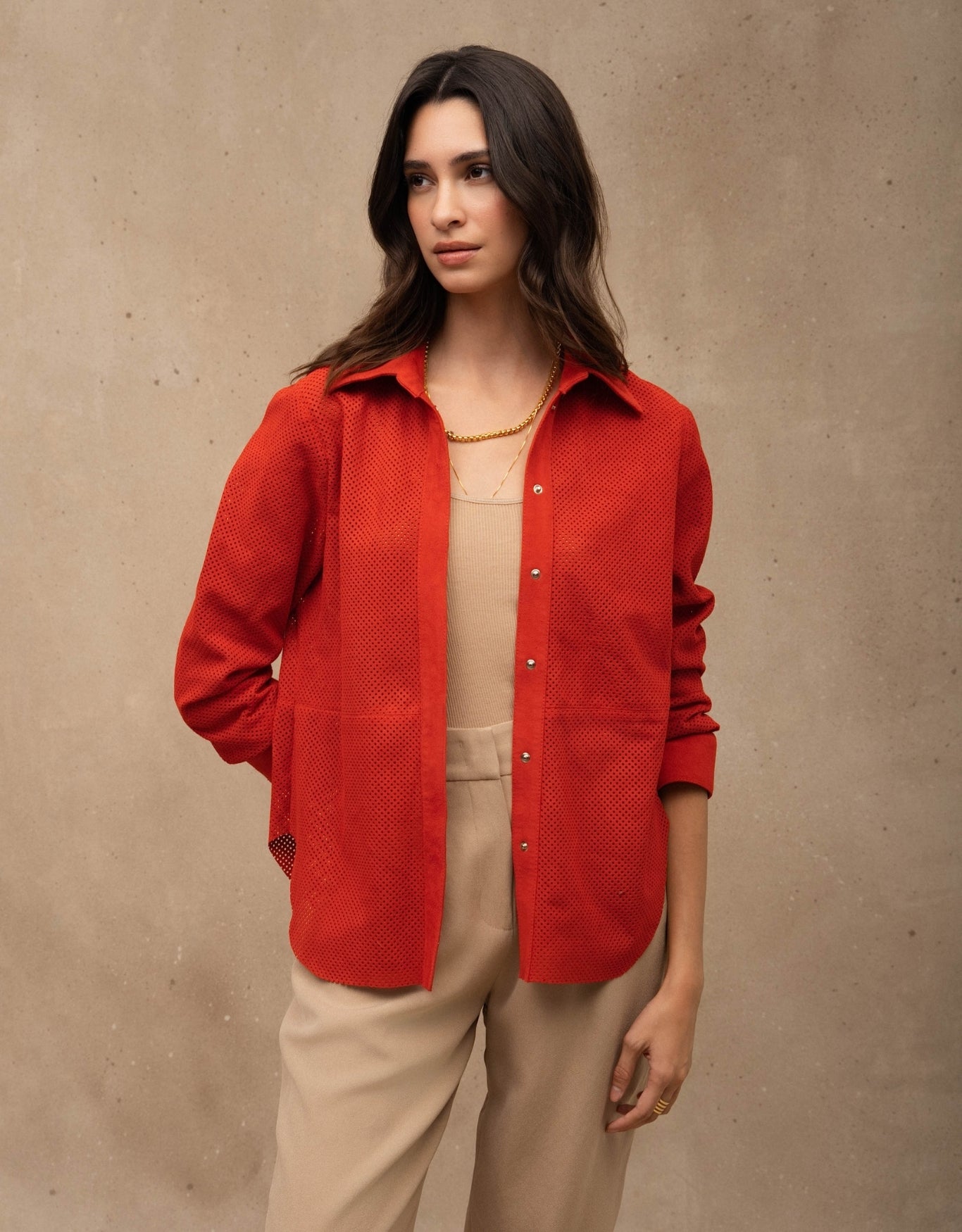 CAMISA BRUNA MADRE REINA CHAMOIS VERMELHO TOMATE