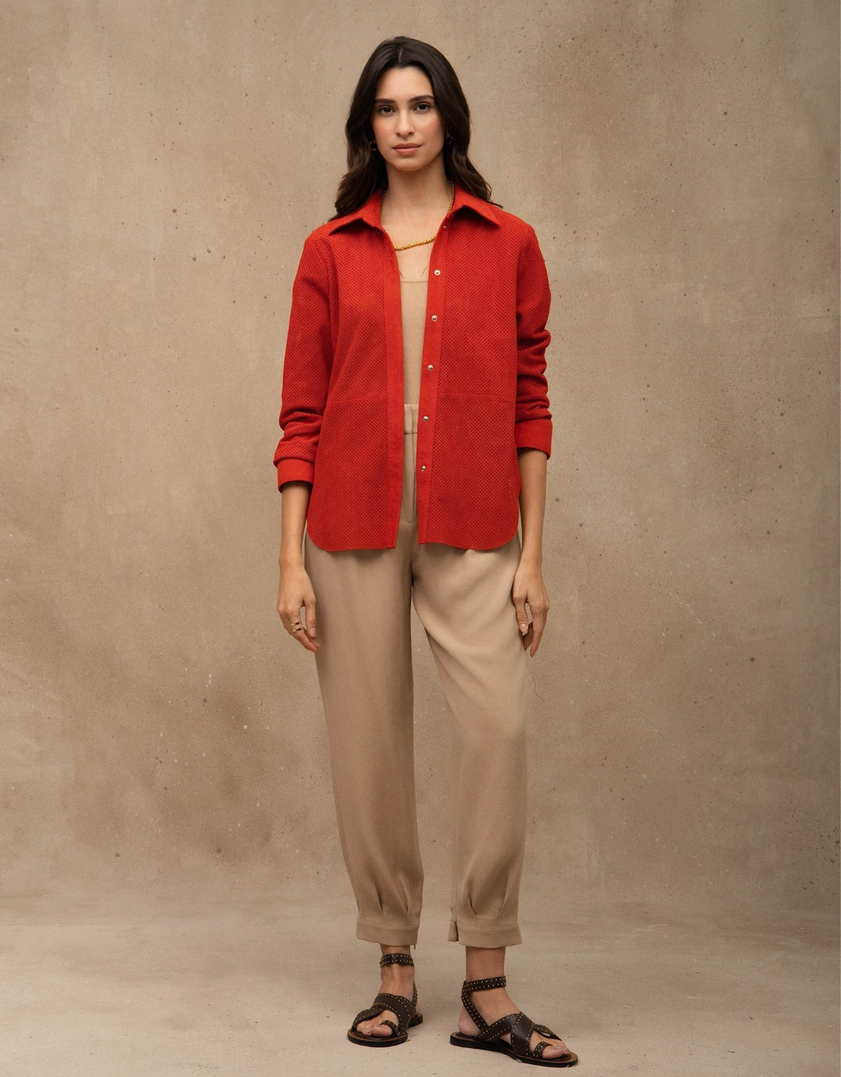 CAMISA BRUNA MADRE REINA CHAMOIS VERMELHO TOMATE