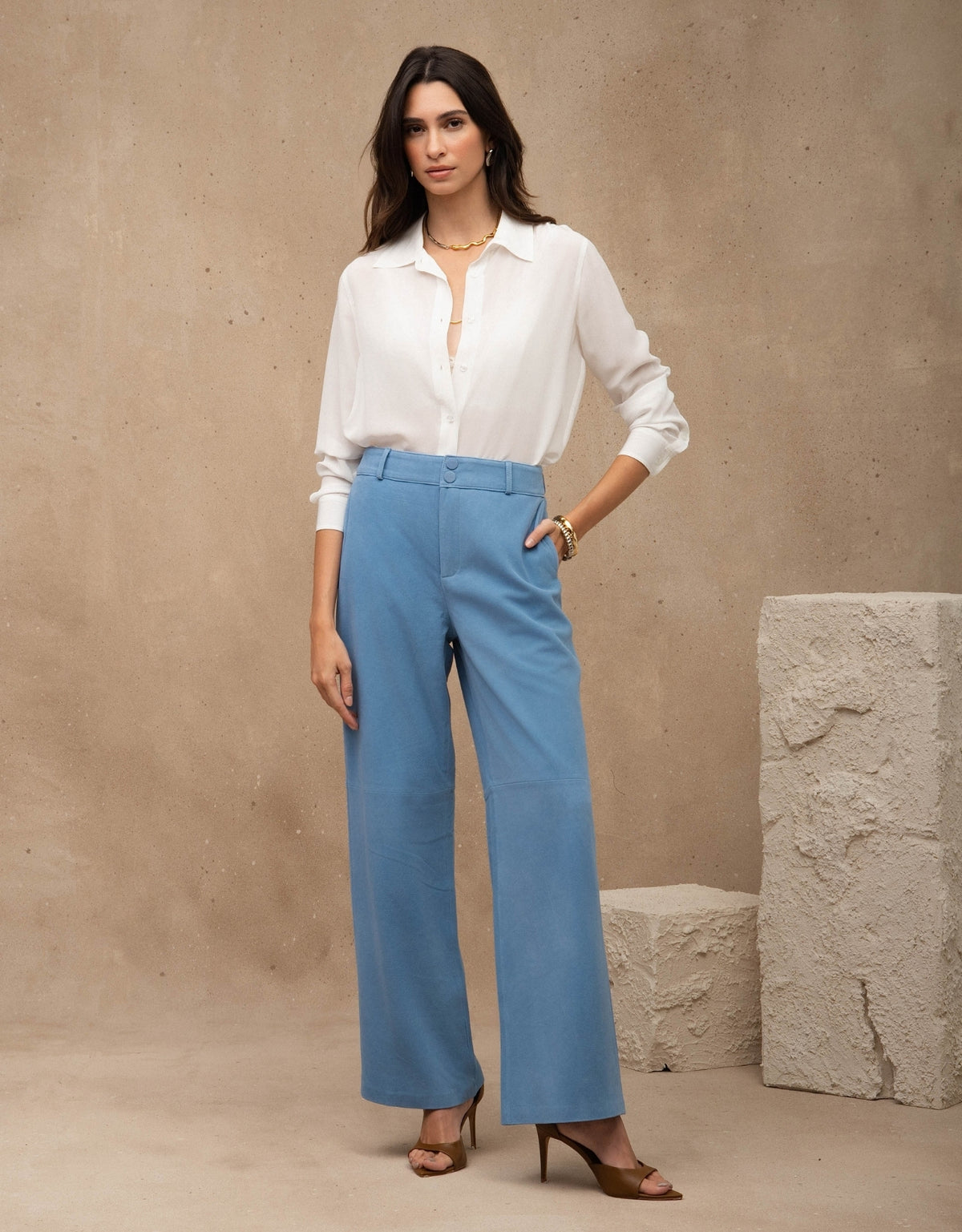 CAMISA CLÁSSICA PESPONTO MADRE REINA SEDA OFF WHITE