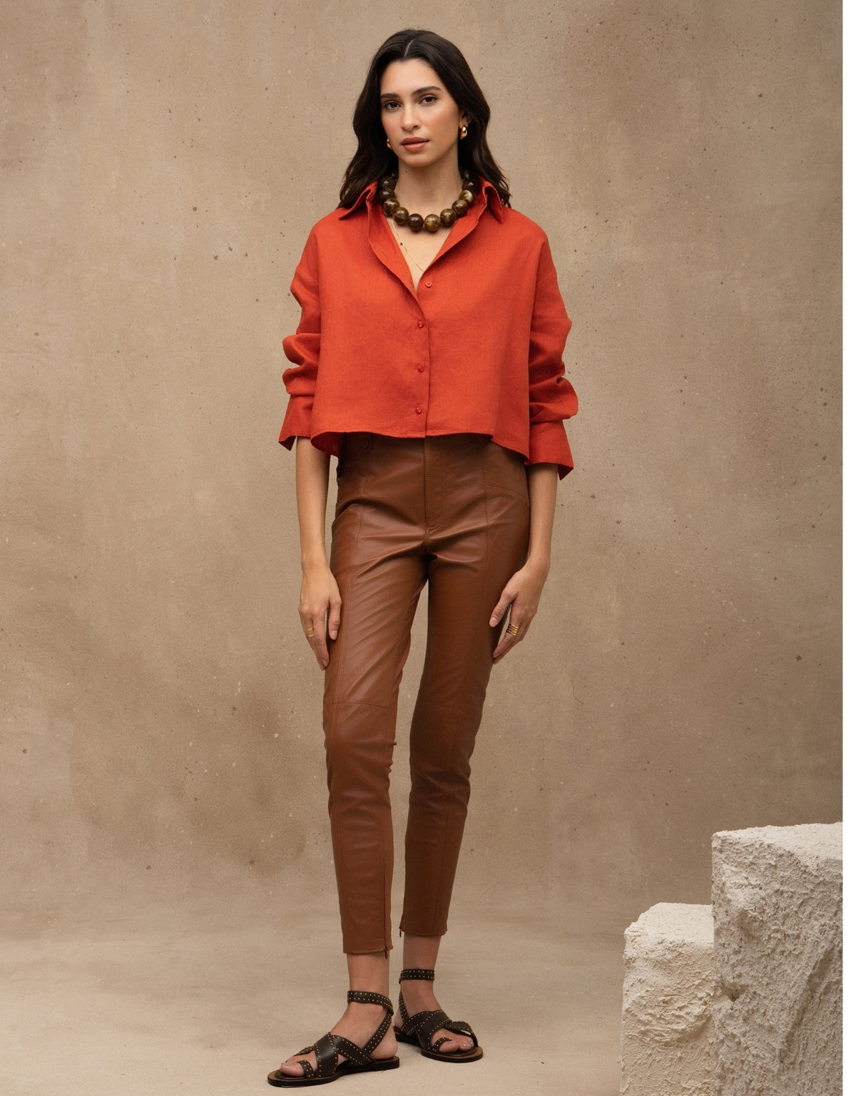 CAMISA CROPPED LINA MADRE REINA LINHO LARANJA PAPRIKA