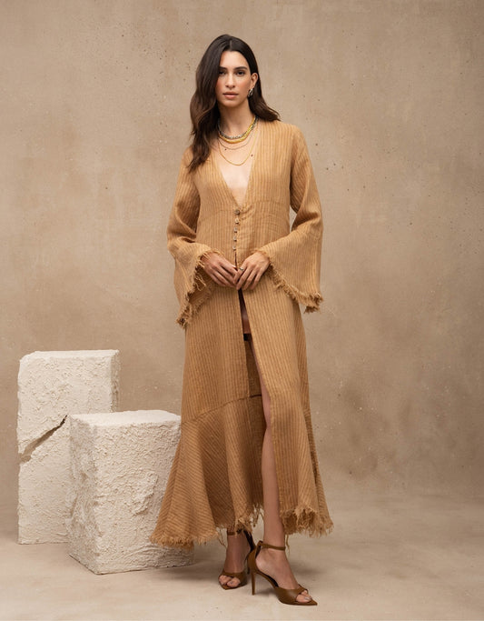 CHEMISE CLASSIC MADRE REINA LINHO CAQUI RISCA DE GIZ