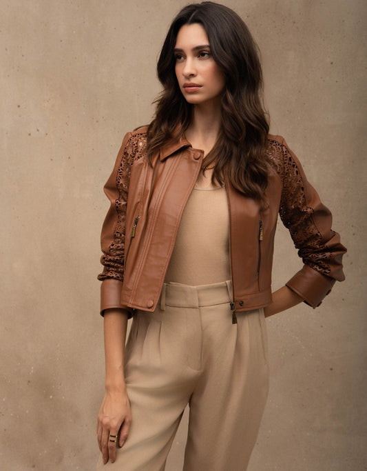 JAQUETA AYLA MADRE REINA COURO CARAMELO