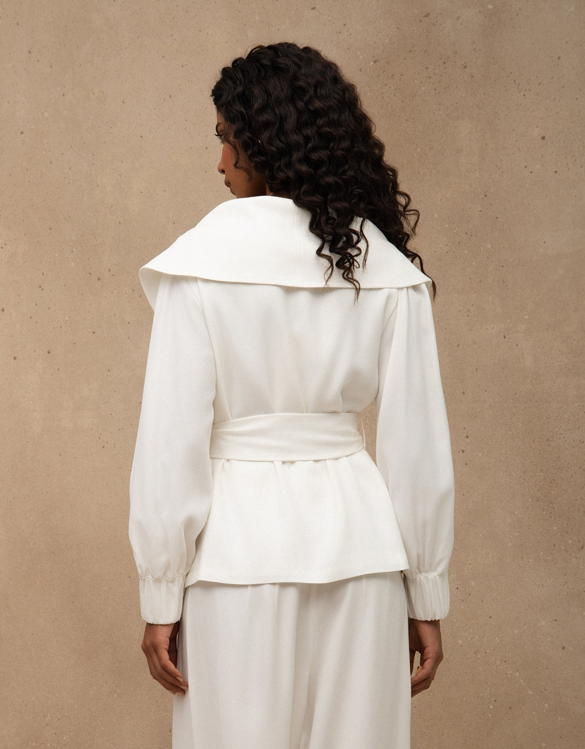 KIMONO LARA  MADRE REINA CREPE PATOU OFF WHITE