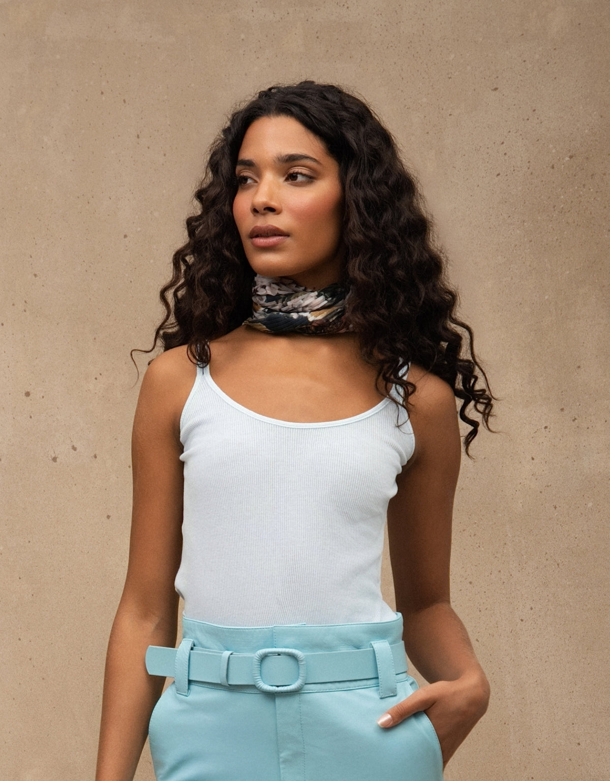 REGATA ALÇA DUPLA MADRE REINA BRANCO