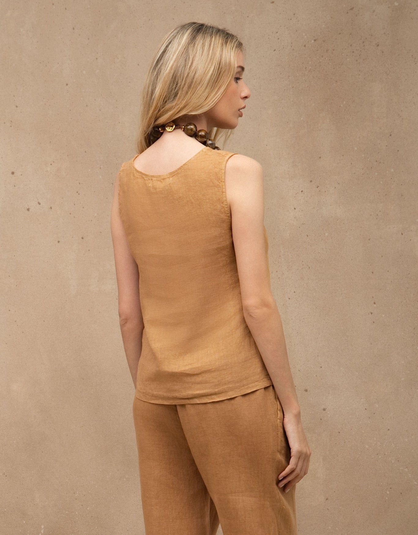 REGATA LIA MADRE REINA LINHO CAQUI