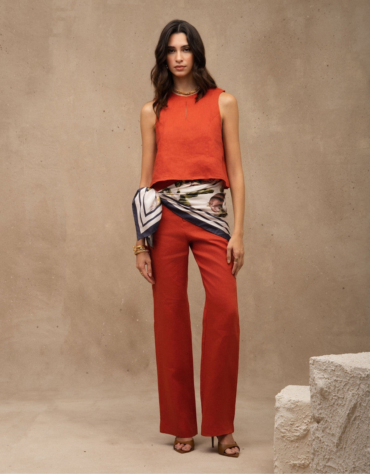 REGATA LIVIA MADRE REINA LINHO LARANJA PAPRIKA