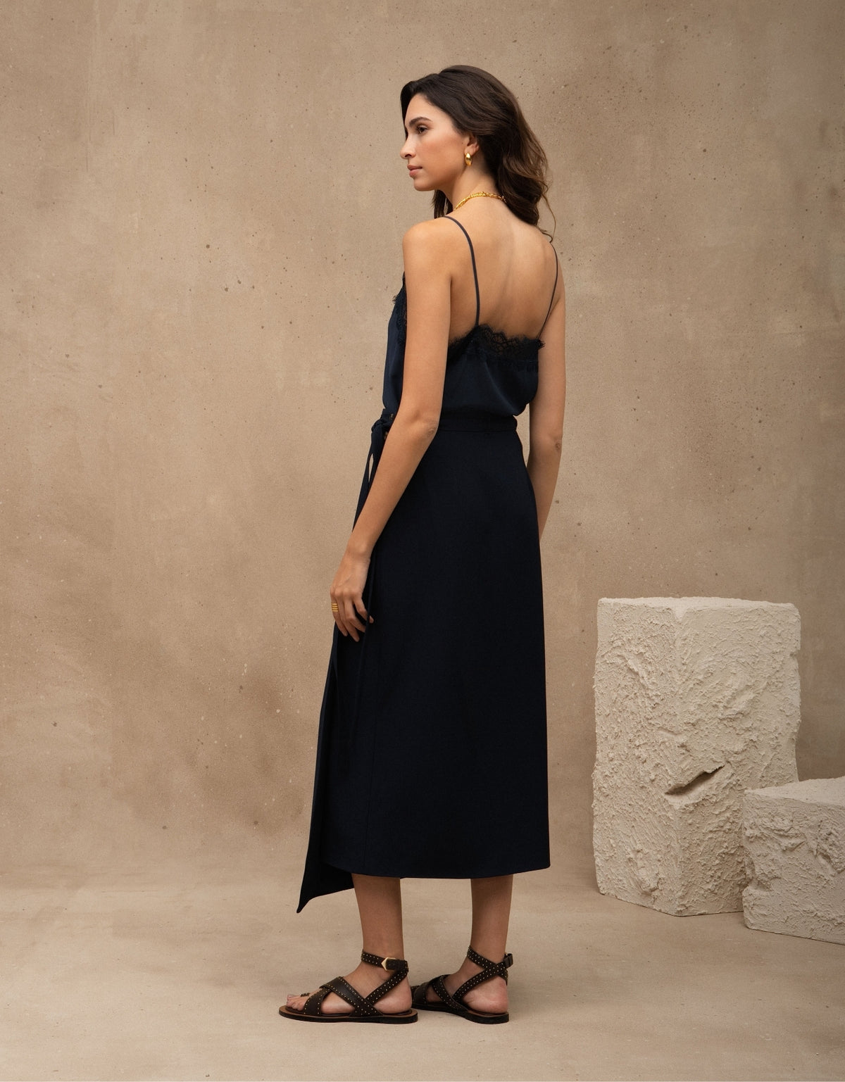 REGATA MADRE REINA SEDA AZUL MARINE