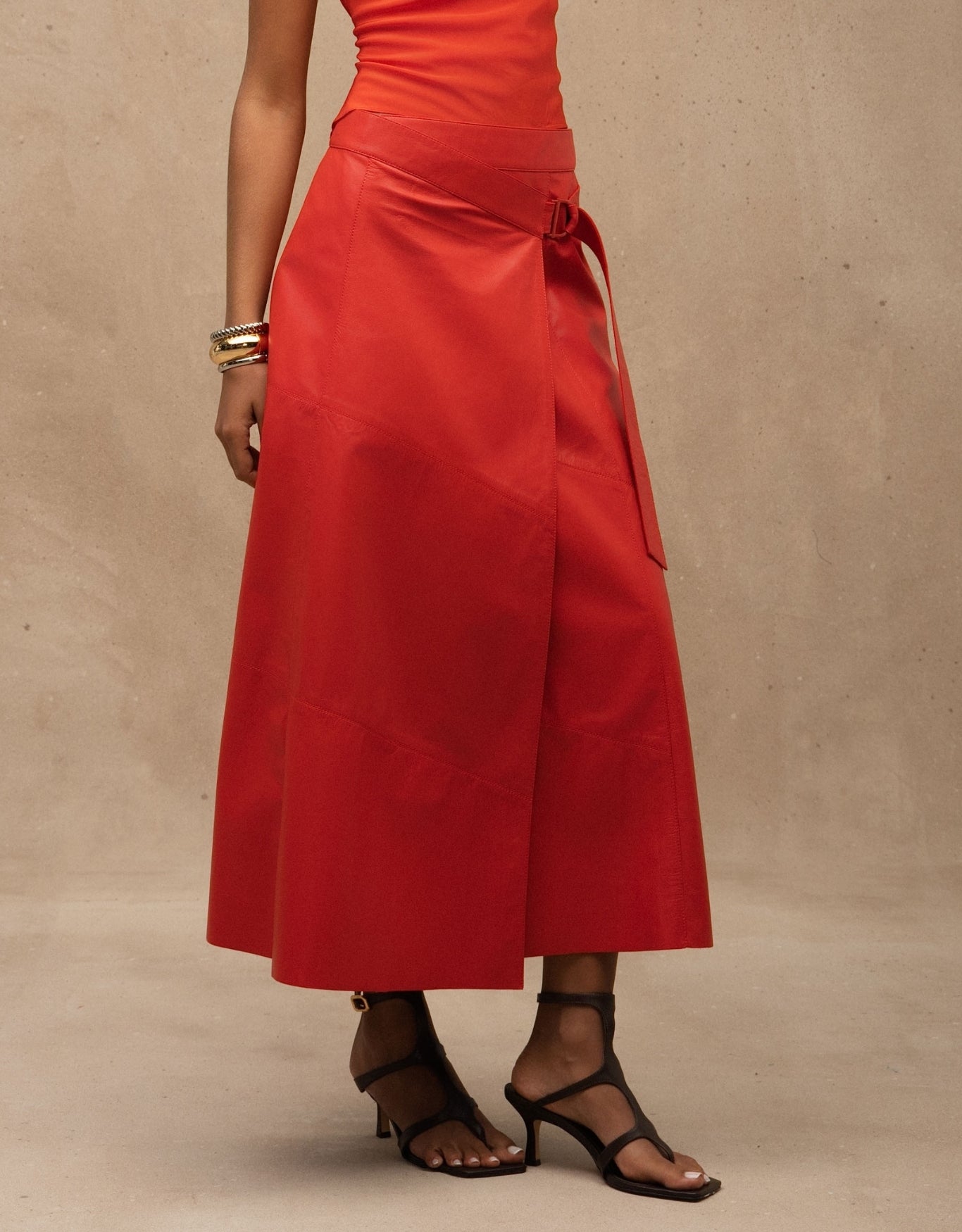 SAIA MIDI AMELY MADRE REINA COURO VERMELHO TOMATE