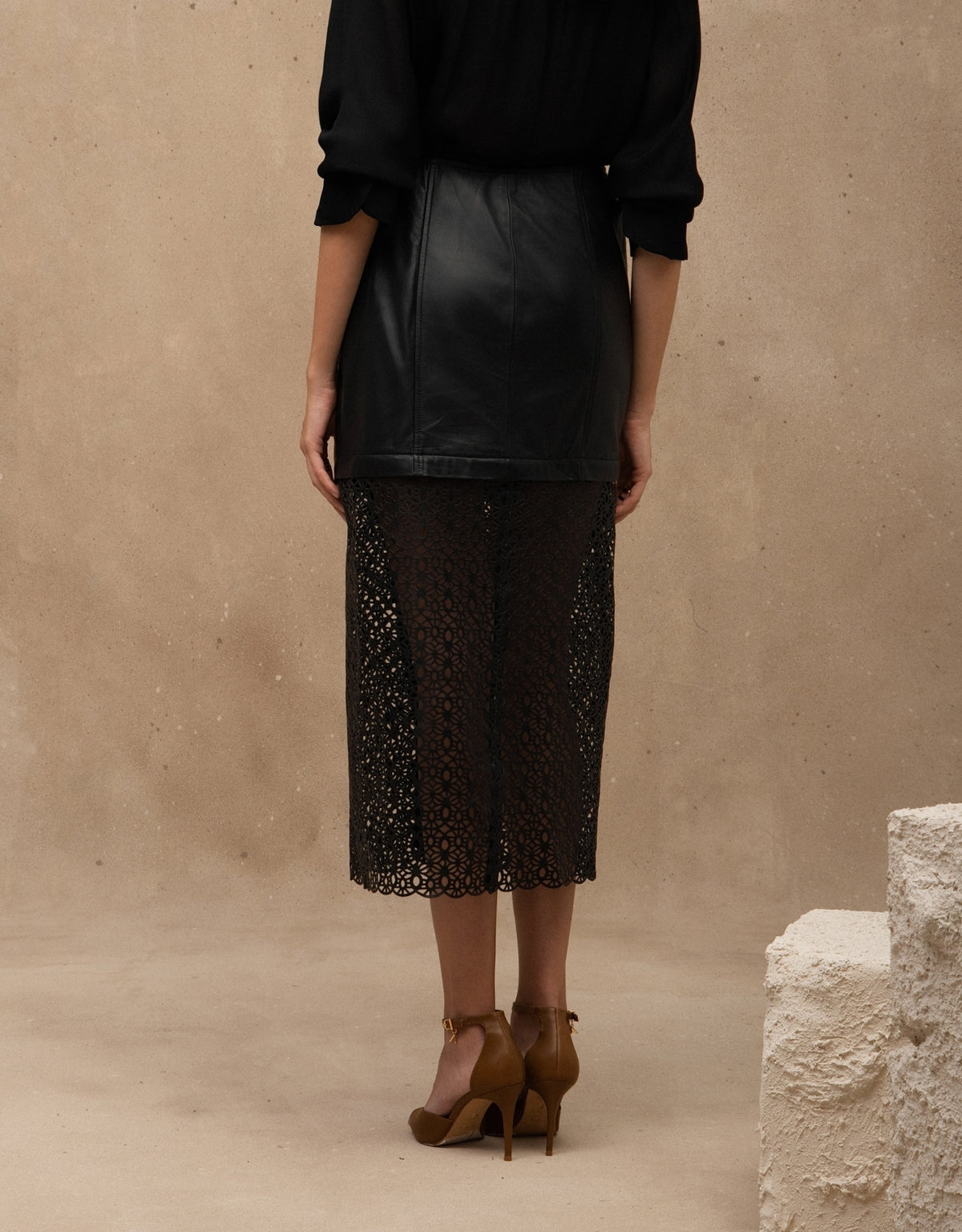 SAIA PALA AYLA MADRE REINA COURO PRETO