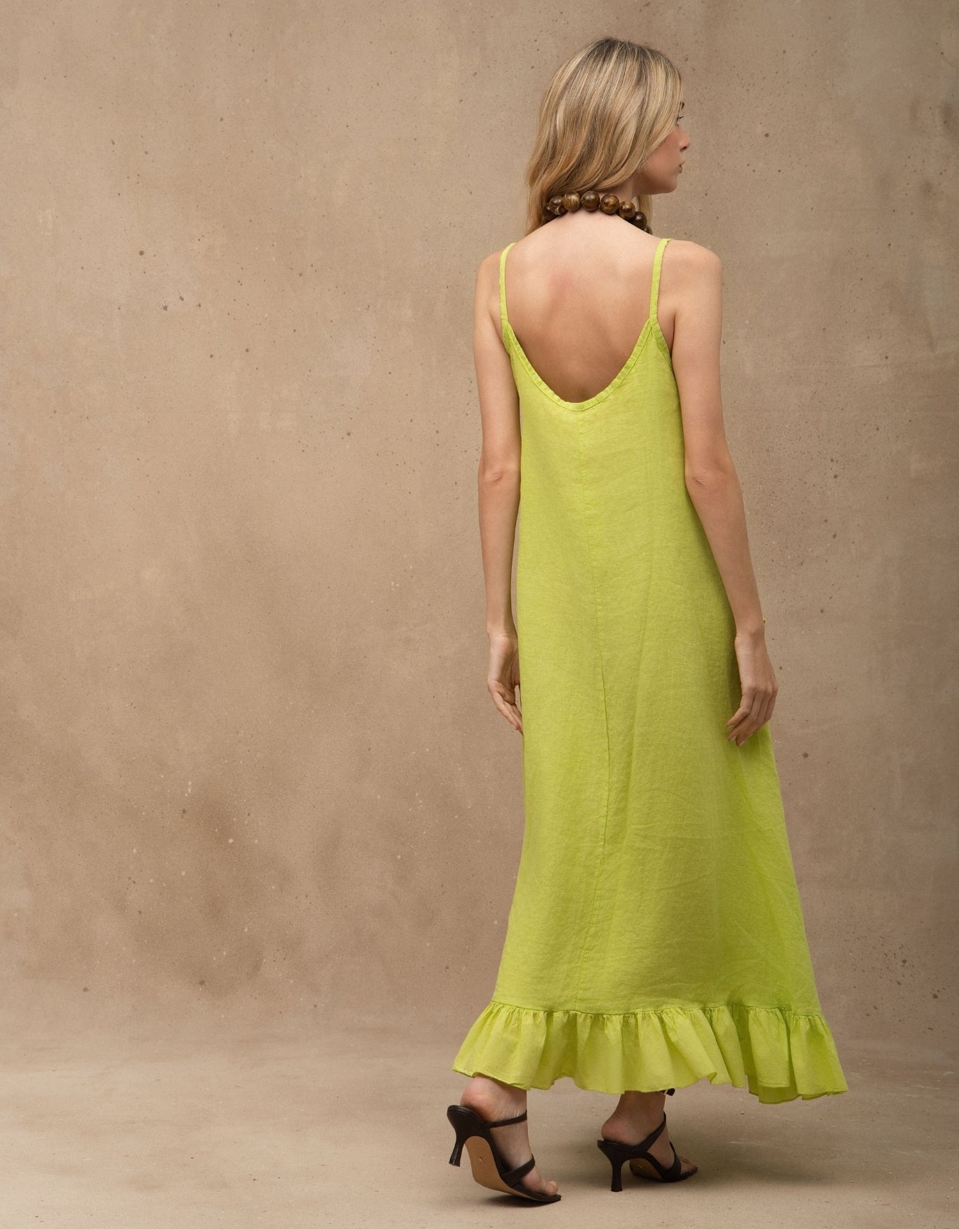 VESTIDO BABADOS MADRE REINA LINHO VERDE LUNAR